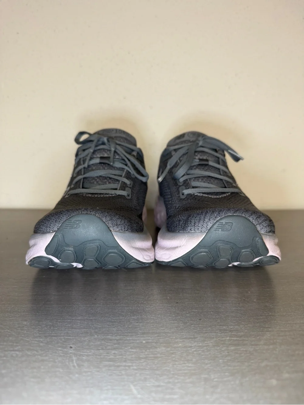 New Balance Fresh Foam X 1080v13 Womens Size 9B Gray Running Shoes W1080Z13